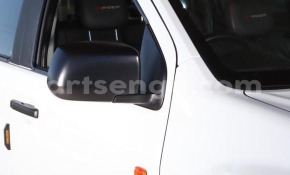 Nunua Ilio tumika Isuzu KB White Gari ndani ya Manzini nchini Manzini Nunua Ilio tumika Isuzu KB White Gari ndani ya Manzini nchini Manzini