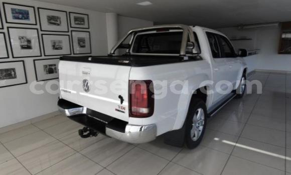 Buy Used Volkswagen Amarok White Car in Manzini in Manzini Buy Used Volkswagen Amarok White Car in Manzini in Manzini