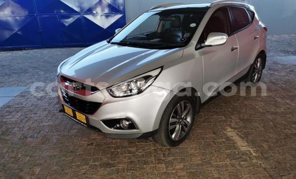 Nunua Ilio tumika Hyundai ix35 White Gari ndani ya Manzini nchini Manzini Nunua Ilio tumika Hyundai ix35 White Gari ndani ya Manzini nchini Manzini