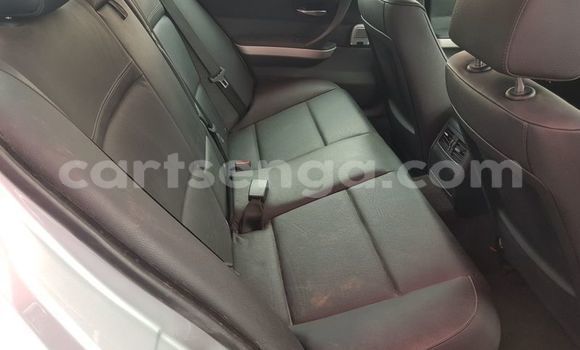Nunua Ilio tumika BMW 3–Series Silver Gari ndani ya Mbabane nchini Manzini Nunua Ilio tumika BMW 3–Series Silver Gari ndani ya Mbabane nchini Manzini