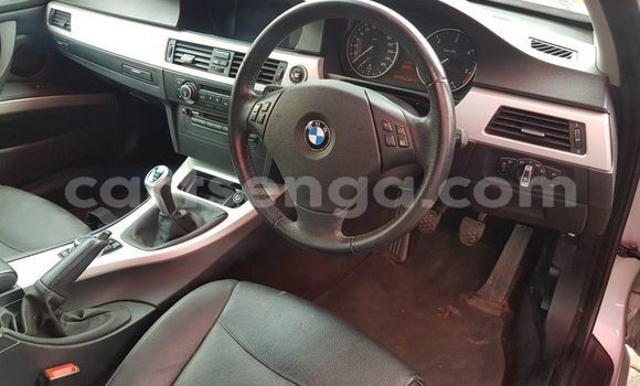Nunua Ilio tumika BMW 3–Series Silver Gari ndani ya Mbabane nchini Manzini Nunua Ilio tumika BMW 3–Series Silver Gari ndani ya Mbabane nchini Manzini