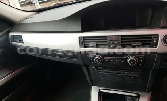 Nunua Ilio tumika BMW 3–Series Silver Gari ndani ya Mbabane nchini Manzini Nunua Ilio tumika BMW 3–Series Silver Gari ndani ya Mbabane nchini Manzini