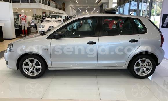 Buy Used Volkswagen Polo Silver Car in Import - Dubai in Hhohho Buy Used Volkswagen Polo Silver Car in Import - Dubai in Hhohho
