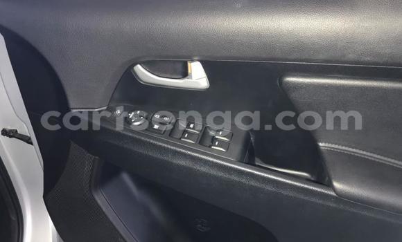 Buy Used Kia Sportage Silver Car in Import - Dubai in Hhohho Buy Used Kia Sportage Silver Car in Import - Dubai in Hhohho