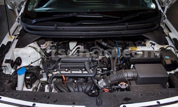 Buy Used Hyundai i20 White Car in Import - Dubai in Hhohho Buy Used Hyundai i20 White Car in Import - Dubai in Hhohho