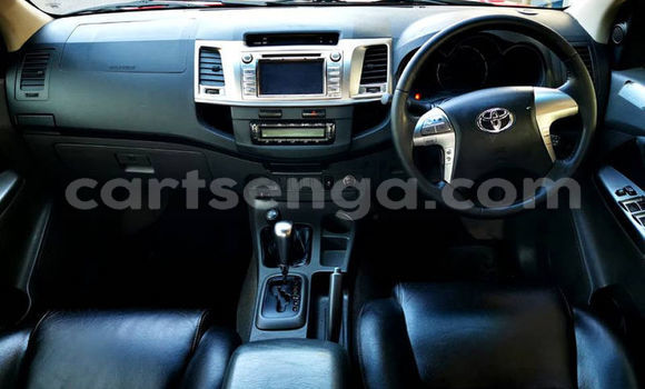 Nunua Ilio tumika Toyota Hilux Red Gari ndani ya Mbabane nchini Manzini Nunua Ilio tumika Toyota Hilux Red Gari ndani ya Mbabane nchini Manzini