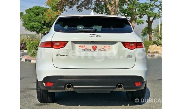 Acheter Import Voiture Jaguar F-Pace Blanc à Import - Dubai, Hhohho Acheter Import Voiture Jaguar F-Pace Blanc à Import - Dubai, Hhohho