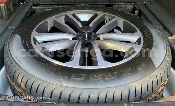 Acheter Import Voiture Jaguar F-Pace Blanc à Import - Dubai, Hhohho Acheter Import Voiture Jaguar F-Pace Blanc à Import - Dubai, Hhohho