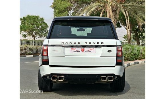 Acheter Import Voiture Land Rover Range Rover Blanc à Import - Dubai, Hhohho Acheter Import Voiture Land Rover Range Rover Blanc à Import - Dubai, Hhohho