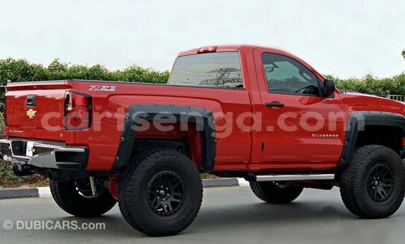 Acheter Import Voiture Chevrolet Silverado Rouge à Import - Dubai, Hhohho Acheter Import Voiture Chevrolet Silverado Rouge à Import - Dubai, Hhohho