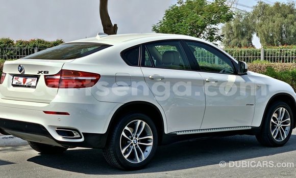 Acheter Import Voiture BMW X6 Blanc à Import - Dubai, Hhohho Acheter Import Voiture BMW X6 Blanc à Import - Dubai, Hhohho