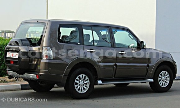 Acheter Import Voiture Mitsubishi Pajero Marron à Import - Dubai, Hhohho Acheter Import Voiture Mitsubishi Pajero Marron à Import - Dubai, Hhohho