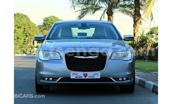 Acheter Import Voiture Chrysler 300 Autre à Import - Dubai, Hhohho Acheter Import Voiture Chrysler 300 Autre à Import - Dubai, Hhohho