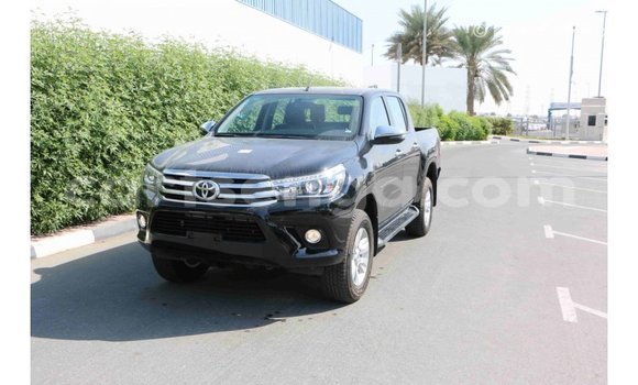 Acheter Import Voiture Toyota Hilux Noir à Import - Dubai, Hhohho Acheter Import Voiture Toyota Hilux Noir à Import - Dubai, Hhohho