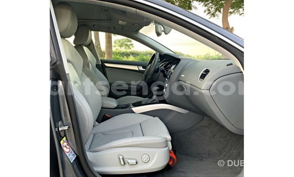 Acheter Import Voiture Audi 100 Autre à Import - Dubai, Hhohho Acheter Import Voiture Audi 100 Autre à Import - Dubai, Hhohho