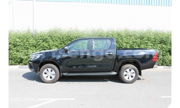 Acheter Import Voiture Toyota Hilux Noir à Import - Dubai, Hhohho Acheter Import Voiture Toyota Hilux Noir à Import - Dubai, Hhohho