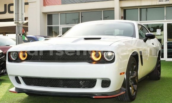 Nunua Imported Dodge Challenger White Gari ndani ya Import - Dubai nchini Hhohho Nunua Imported Dodge Challenger White Gari ndani ya Import - Dubai nchini Hhohho
