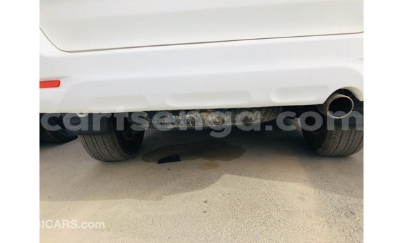 Nunua Imported Toyota Fortuner White Gari ndani ya Import - Dubai nchini Hhohho Nunua Imported Toyota Fortuner White Gari ndani ya Import - Dubai nchini Hhohho