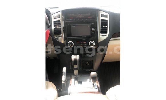 Nunua Imported Mitsubishi Pajero Red Gari ndani ya Import - Dubai nchini Hhohho Nunua Imported Mitsubishi Pajero Red Gari ndani ya Import - Dubai nchini Hhohho