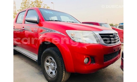 Nunua Imported Toyota Hilux Red Gari ndani ya Import - Dubai nchini Hhohho Nunua Imported Toyota Hilux Red Gari ndani ya Import - Dubai nchini Hhohho