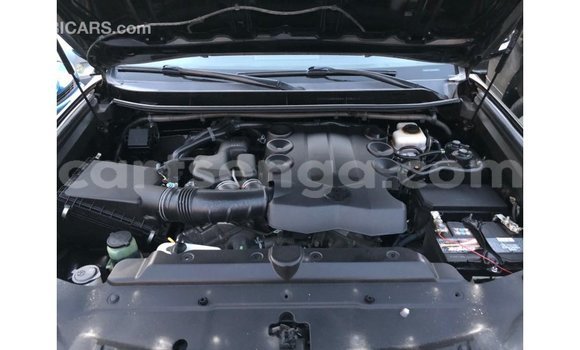 Nunua Imported Toyota Prado Black Gari ndani ya Import - Dubai nchini Hhohho Nunua Imported Toyota Prado Black Gari ndani ya Import - Dubai nchini Hhohho