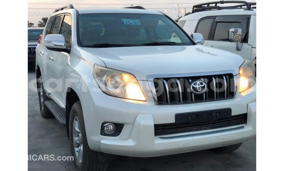 Nunua Imported Toyota Prado White Gari ndani ya Import - Dubai nchini Hhohho Nunua Imported Toyota Prado White Gari ndani ya Import - Dubai nchini Hhohho