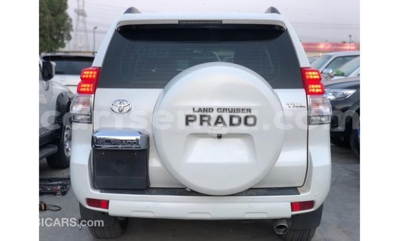 Nunua Imported Toyota Prado White Gari ndani ya Import - Dubai nchini Hhohho Nunua Imported Toyota Prado White Gari ndani ya Import - Dubai nchini Hhohho