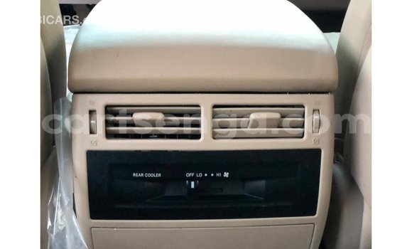 Nunua Imported Toyota Land Cruiser Black Gari ndani ya Import - Dubai nchini Hhohho Nunua Imported Toyota Land Cruiser Black Gari ndani ya Import - Dubai nchini Hhohho