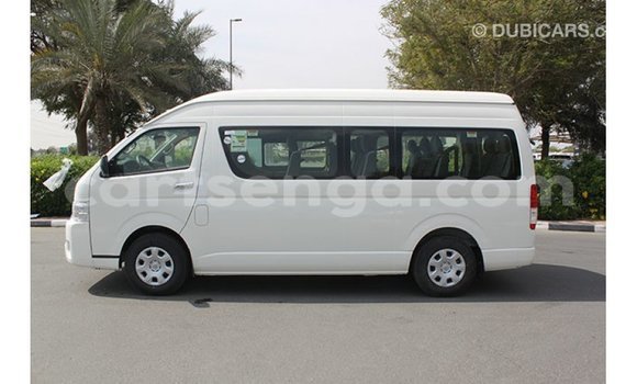 Acheter Import Voiture Toyota Hiace Blanc à Import - Dubai, Hhohho Acheter Import Voiture Toyota Hiace Blanc à Import - Dubai, Hhohho