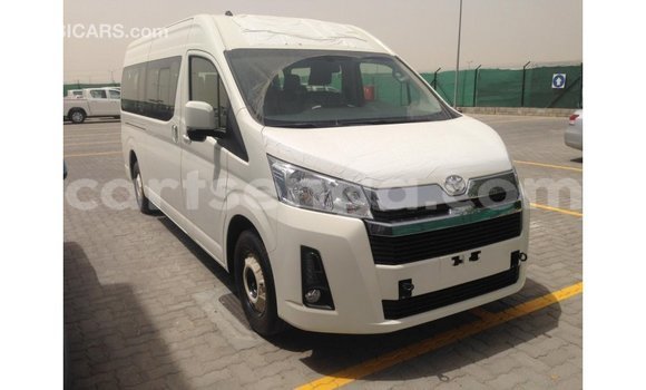 Acheter Import Voiture Toyota Hiace Blanc à Import - Dubai, Hhohho Acheter Import Voiture Toyota Hiace Blanc à Import - Dubai, Hhohho