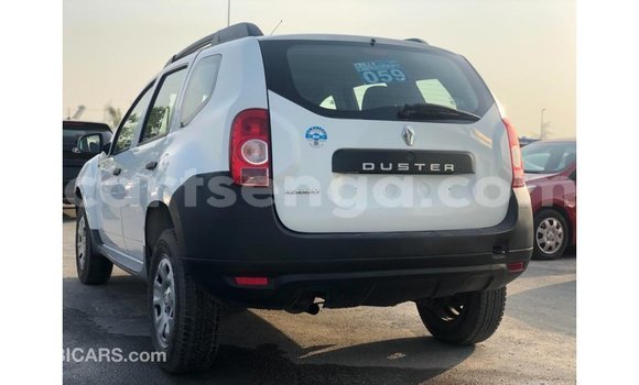 Nunua Imported Renault Duster White Gari ndani ya Import - Dubai nchini Hhohho Nunua Imported Renault Duster White Gari ndani ya Import - Dubai nchini Hhohho