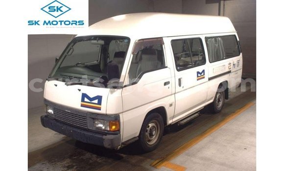 Buy Import Nissan Caravan White Car in Import - Dubai in Hhohho Buy Import Nissan Caravan White Car in Import - Dubai in Hhohho