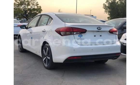 Nunua Imported Kia Cerato White Gari ndani ya Import - Dubai nchini Hhohho Nunua Imported Kia Cerato White Gari ndani ya Import - Dubai nchini Hhohho