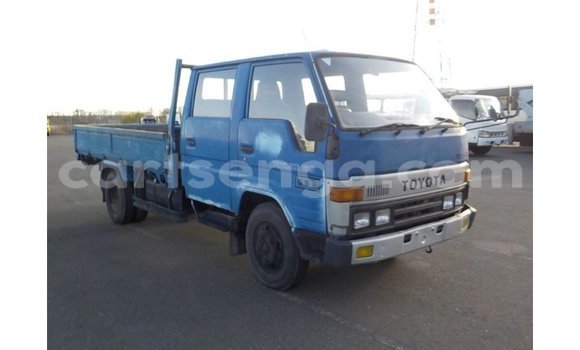 Acheter Import Voiture Toyota Dyna Bleu à Import - Dubai, Hhohho Acheter Import Voiture Toyota Dyna Bleu à Import - Dubai, Hhohho