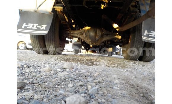 Acheter Import Voiture Toyota Dyna Bleu à Import - Dubai, Hhohho Acheter Import Voiture Toyota Dyna Bleu à Import - Dubai, Hhohho