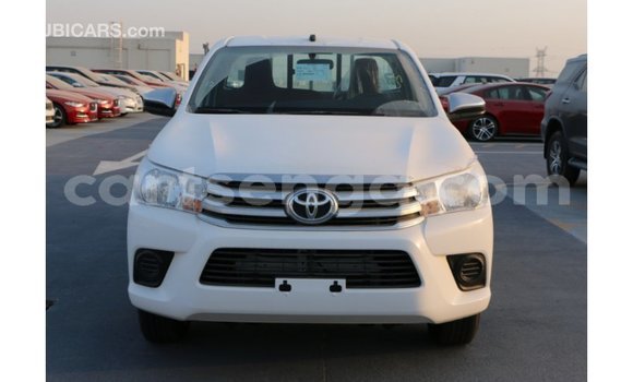 Acheter Import Voiture Toyota Hilux Blanc à Import - Dubai, Hhohho Acheter Import Voiture Toyota Hilux Blanc à Import - Dubai, Hhohho