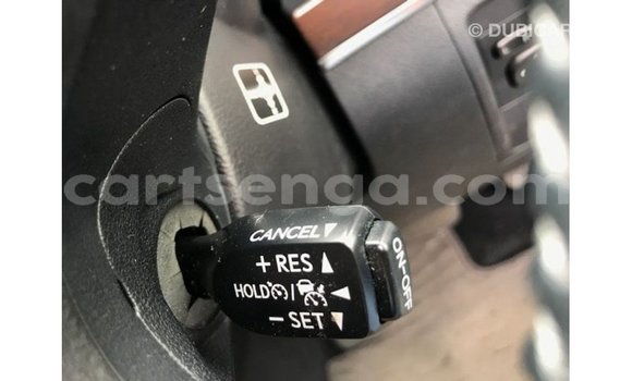 Nunua Imported Toyota Land Cruiser Black Gari ndani ya Import - Dubai nchini Hhohho Nunua Imported Toyota Land Cruiser Black Gari ndani ya Import - Dubai nchini Hhohho