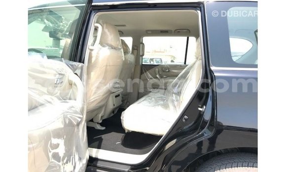 Nunua Imported Nissan Patrol Black Gari ndani ya Import - Dubai nchini Hhohho Nunua Imported Nissan Patrol Black Gari ndani ya Import - Dubai nchini Hhohho