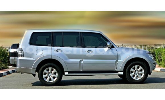 Acheter Import Voiture Mitsubishi Pajero Autre à Import - Dubai, Hhohho Acheter Import Voiture Mitsubishi Pajero Autre à Import - Dubai, Hhohho