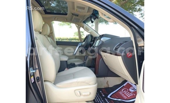 Acheter Import Voiture Toyota Prado Autre à Import - Dubai, Hhohho Acheter Import Voiture Toyota Prado Autre à Import - Dubai, Hhohho