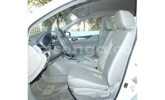 Acheter Import Voiture Nissan Tiida Blanc à Import - Dubai, Hhohho Acheter Import Voiture Nissan Tiida Blanc à Import - Dubai, Hhohho