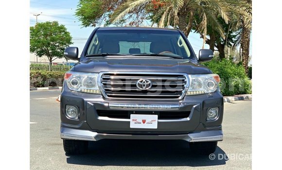 Acheter Import Voiture Toyota Land Cruiser Autre à Import - Dubai, Hhohho Acheter Import Voiture Toyota Land Cruiser Autre à Import - Dubai, Hhohho