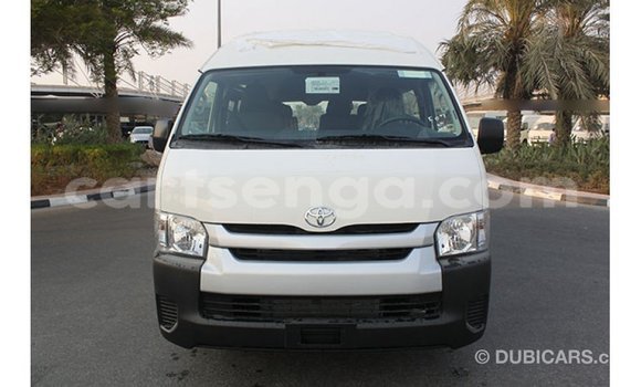 Buy Import Toyota Hiace White Car in Import - Dubai in Hhohho Buy Import Toyota Hiace White Car in Import - Dubai in Hhohho