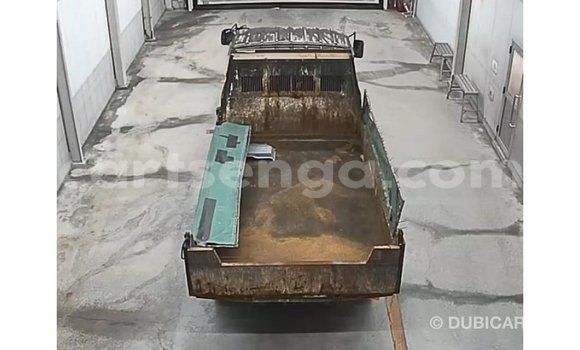 Acheter Import Utilitaire Nissan Evalia Marron à Import - Dubai, Hhohho Acheter Import Utilitaire Nissan Evalia Marron à Import - Dubai, Hhohho