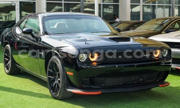 Nunua Imported Dodge Challenger Black Gari ndani ya Import - Dubai nchini Hhohho
