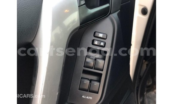 Nunua Imported Toyota Prado White Gari ndani ya Import - Dubai nchini Hhohho Nunua Imported Toyota Prado White Gari ndani ya Import - Dubai nchini Hhohho