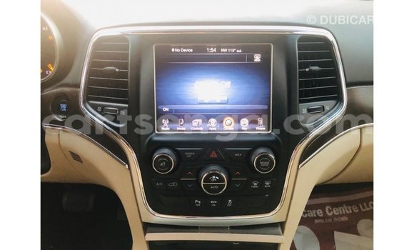 Nunua Imported Jeep Grand Cherokee Black Gari ndani ya Import - Dubai nchini Hhohho Nunua Imported Jeep Grand Cherokee Black Gari ndani ya Import - Dubai nchini Hhohho