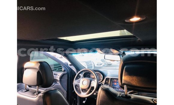 Nunua Imported Jeep Grand Cherokee Black Gari ndani ya Import - Dubai nchini Hhohho Nunua Imported Jeep Grand Cherokee Black Gari ndani ya Import - Dubai nchini Hhohho