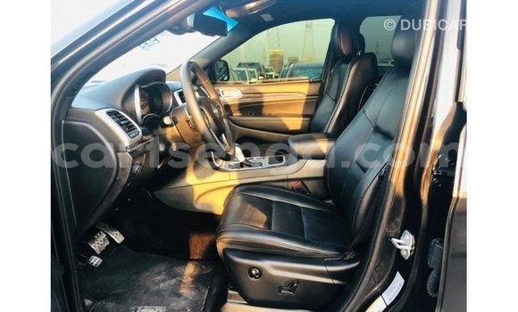 Nunua Imported Jeep Grand Cherokee Black Gari ndani ya Import - Dubai nchini Hhohho Nunua Imported Jeep Grand Cherokee Black Gari ndani ya Import - Dubai nchini Hhohho