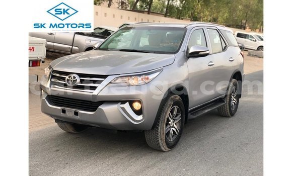 Nunua Imported Toyota Fortuner Other Gari ndani ya Import - Dubai nchini Hhohho Nunua Imported Toyota Fortuner Other Gari ndani ya Import - Dubai nchini Hhohho